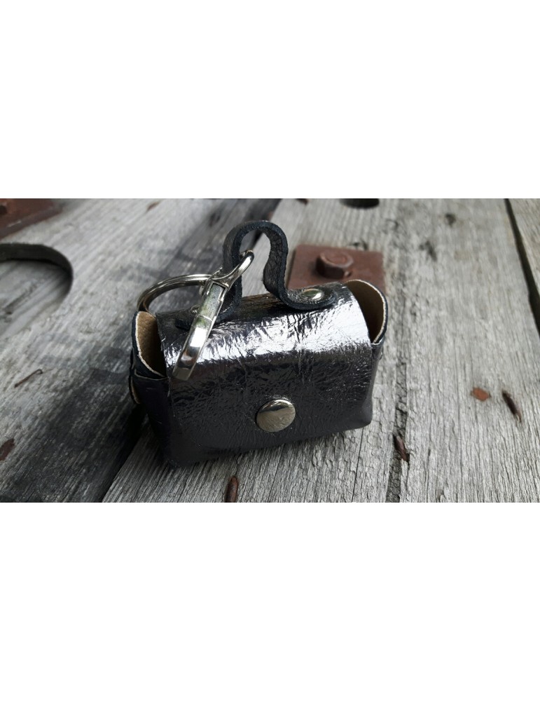 Schlüsselanhänger Anhänger Täschchen anthrazit grau metallic Echt Leder