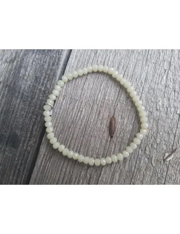 Bijoux Armband Kristallarmband Perlen helles lindgrün klein Glitzer Schimmer elastisch