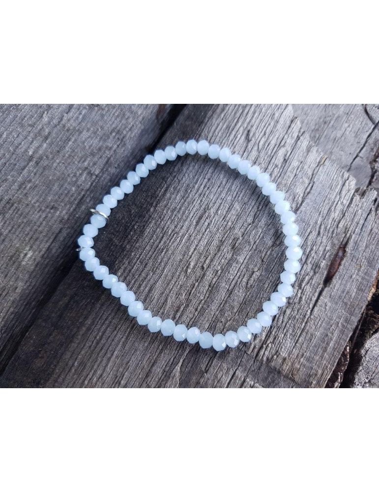 Armband Kristallarmband Perlen klein hellblau Glitzer Schimmer elastisch