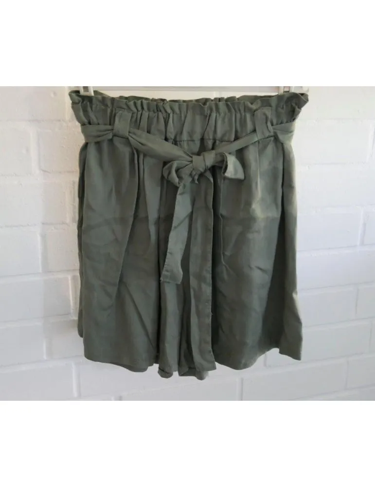 Leichte Damen Shorts Kurze Hose oliv grün khaki uni Lyocell Onesize 38 40 302