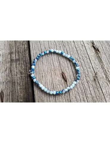 Armband Kristallarmband Perlen klein hellblau blau türkis Glitzer Schimmer elastisch