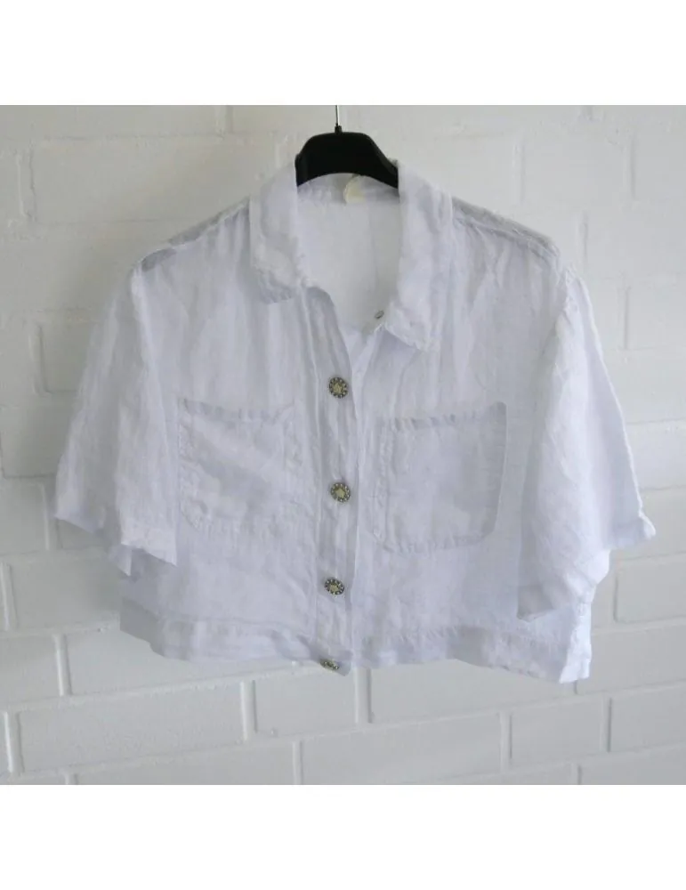Weiße Leinenbluse mit Kristallknöpfen und kurzen Ärmeln – Vorderansicht