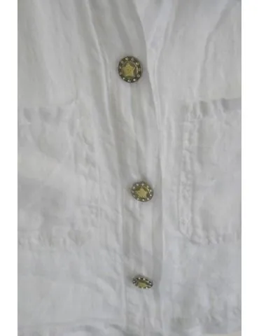 Weiße Leinenbluse mit Sternenknöpfen – Luftig & Elegant | Damenmode