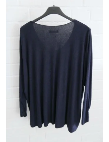 Rückansicht Dunkelblaues Longsleeve Oversize mit V-Ausschnitt