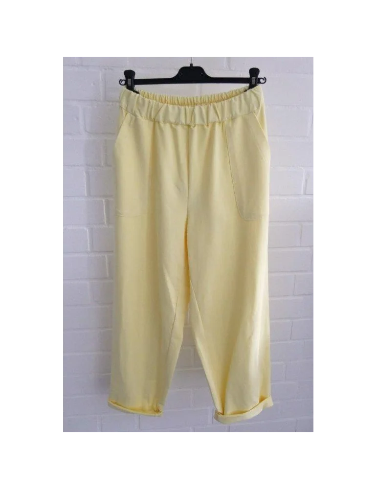 Gelbe Stoffhose mit elastischem Bund und lockerem Schnitt