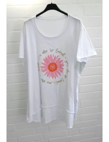 Weißes kurzarm Shirt mit Blume und Schriftzug als Frontdruck