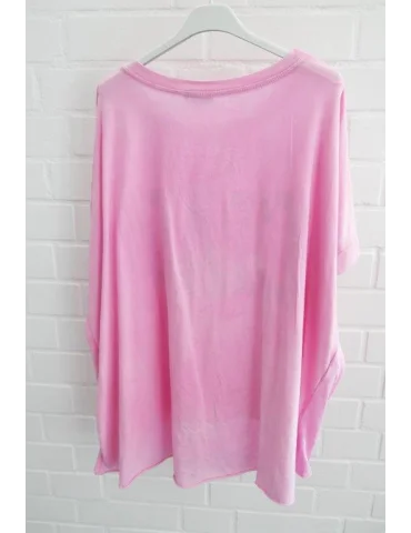 Rückansicht Pinkes Oversize Damen-Shirt mit großem „CIAO“ Schriftzug in Leo-Optik und Neon-Pink