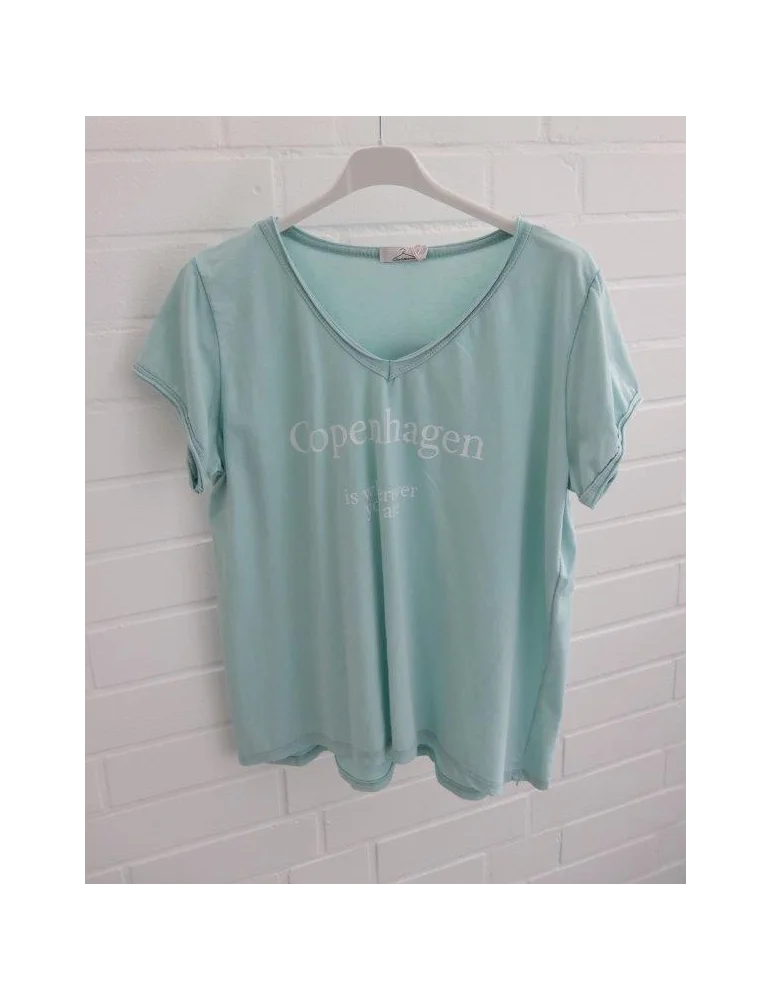 Mintgrünes Damen T-Shirt mit weißem „Copenhagen“ Schriftzug und V-Ausschnitt