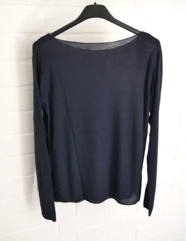 Rückansicht Dunkelblaues enges Longsleeve mit Kaschmir und Rundhalsausschnitt