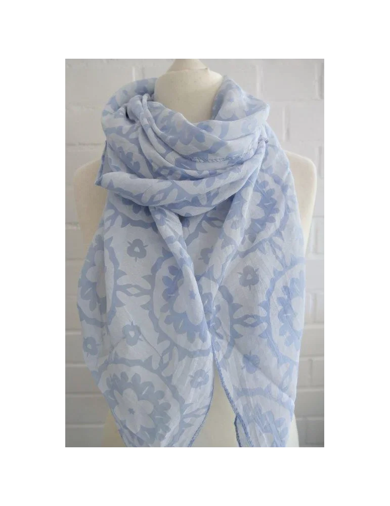 Hellblauer Seiden Baumwoll Schal mit blauem Muster