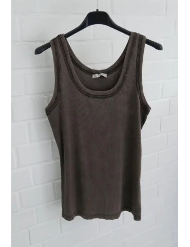 Braunes Damen Ripp-Tanktop mit Vintage-Waschung auf schwarzem Kleiderbügel