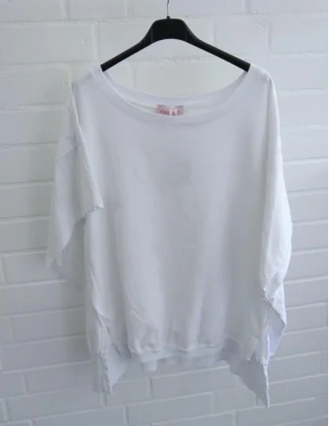Weißes Oversize-Shirt mit buntem Motiv-Print auf der Rückseite