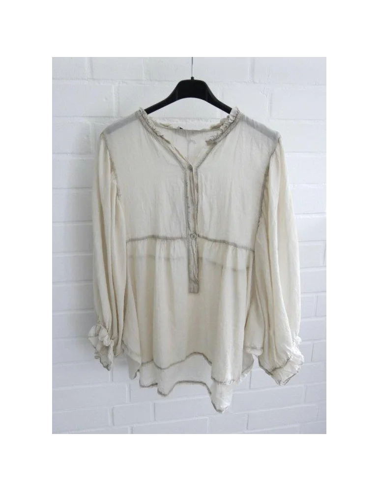 Beige Bluse mit Fledermausärmeln leicht transparent und verwaschen