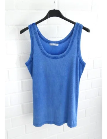 Royalblaues Damen Ripp-Tanktop mit Vintage-Waschung auf schwarzem Kleiderbügel