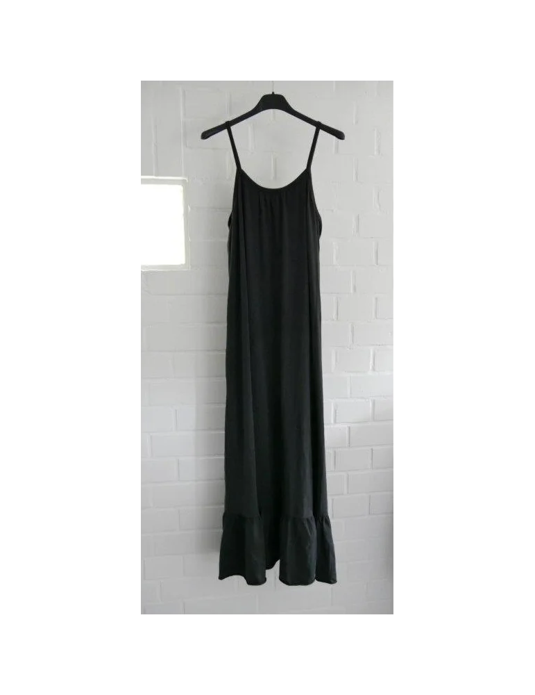 Langes, anthrazitfarbenes Sommerkleid mit schmalen Spaghettiträgern und Volantsaum