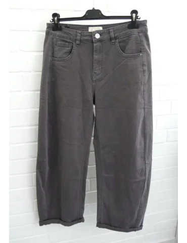 Graue O-Shape Hose mit seitlichen Einsätzen