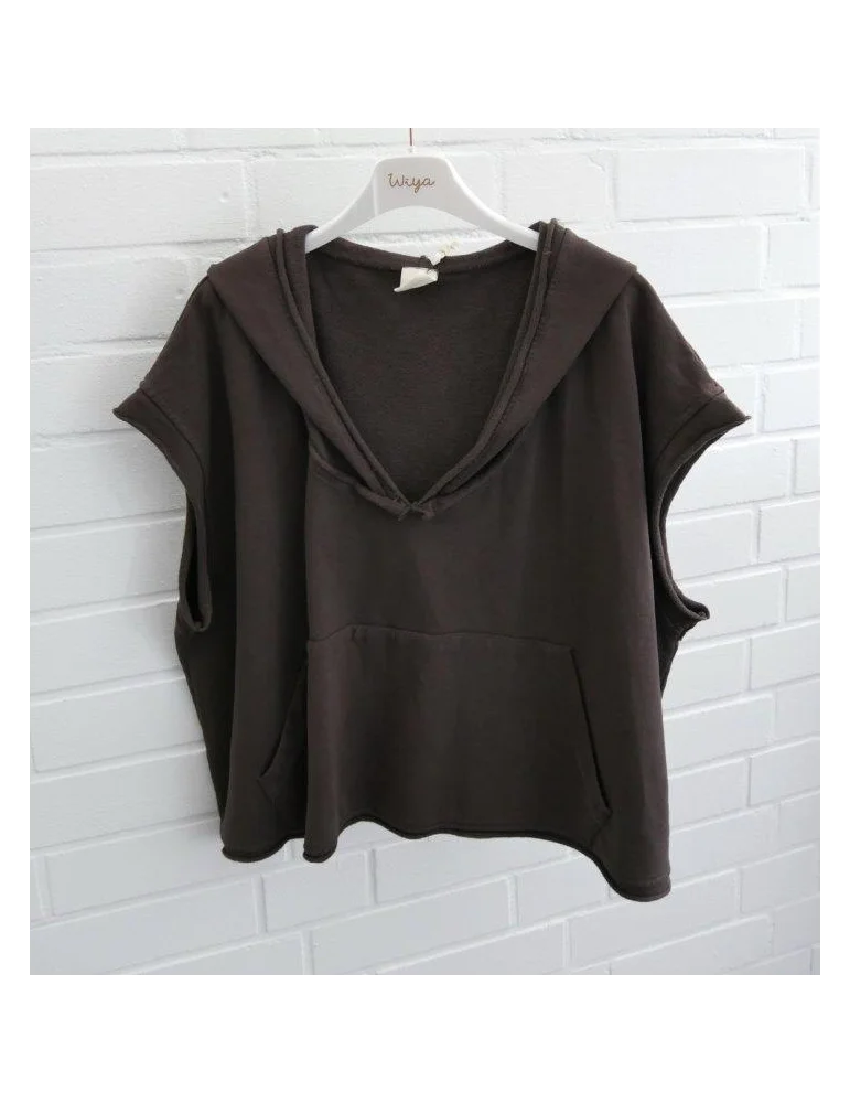 Brauner Kurzarm-Hoodie für Damen mit tiefem V-Ausschnitt und Kängurutasche auf Bügel