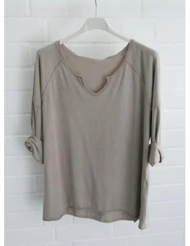 Beiges Langarmshirt mit lockerem Schnitt und tiefem V-Ausschnitt