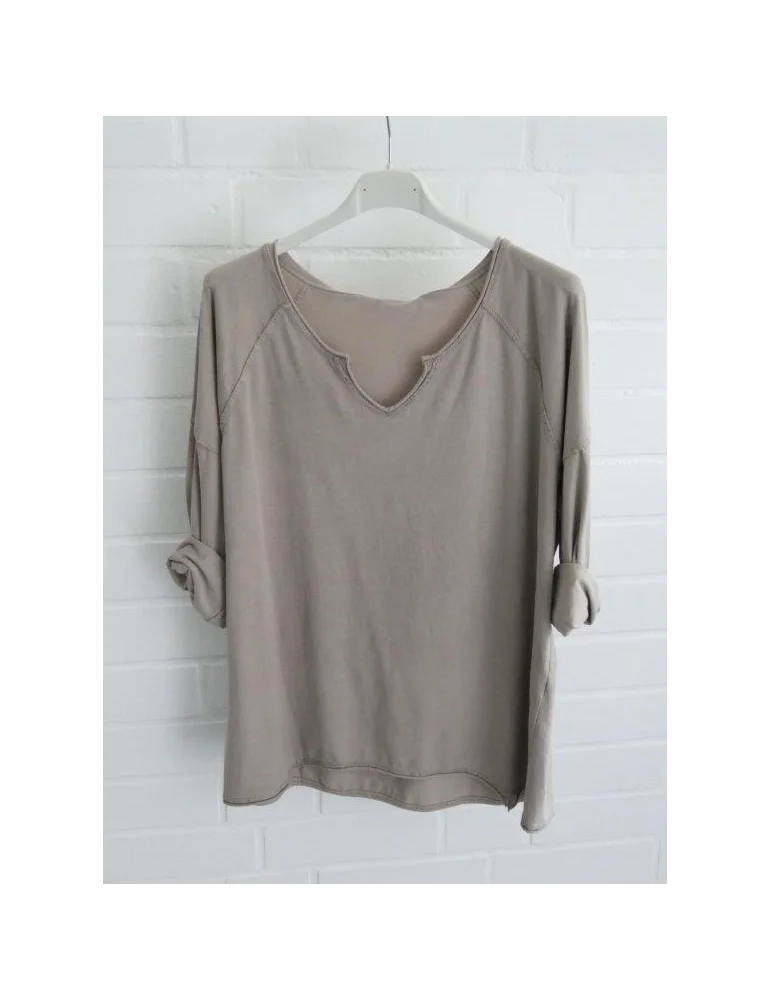 Beiges Langarmshirt mit lockerem Schnitt und tiefem V-Ausschnitt