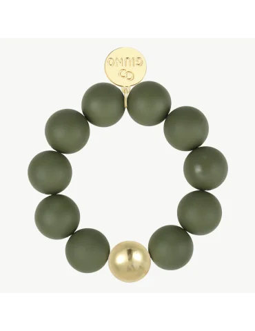 Armband mit olivgrünen, matten Kugeln und einer goldfarbenen Kugel