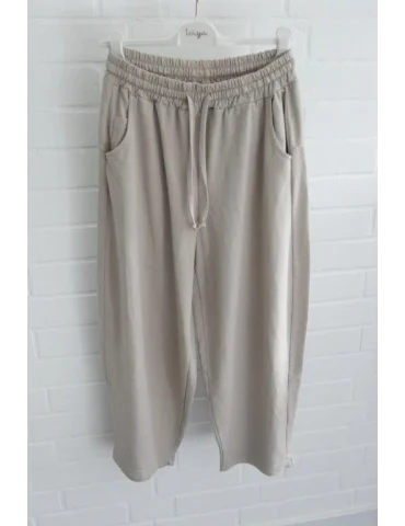Beige Damen-Sweatpants im weiten Barrel-Leg-Schnitt mit Kordelzug auf Bügel