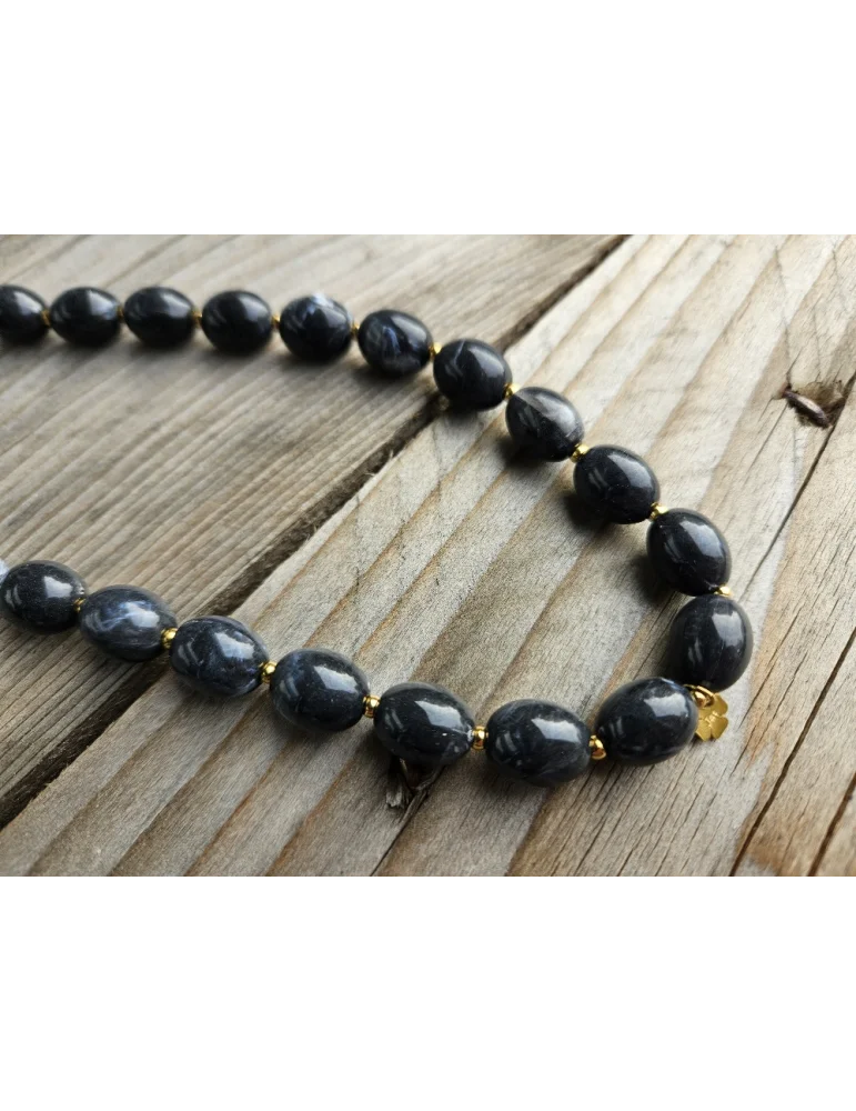 Damen Modeschmuck Halskette kurz mit ovalen Perlen in anthrazit/ grau marmoriert und goldfarbenen Verschluss