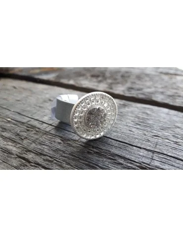 Ring Damenring Echtes Leder Metall hellgrau silber Strass Gr. 19 RX5177