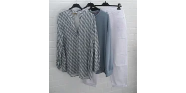 Frühlings-Look: Wellen-Bluse & weiße Denim