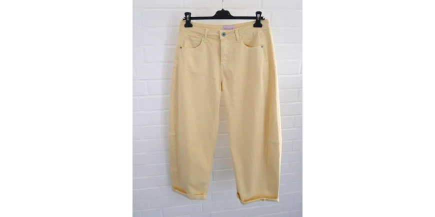 O-Shape Jeans in Hellgelb: Der neue Trend-Schnitt