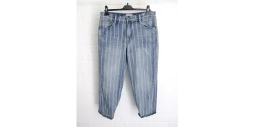 Trend Jeans mit Streifen in hellem Denim