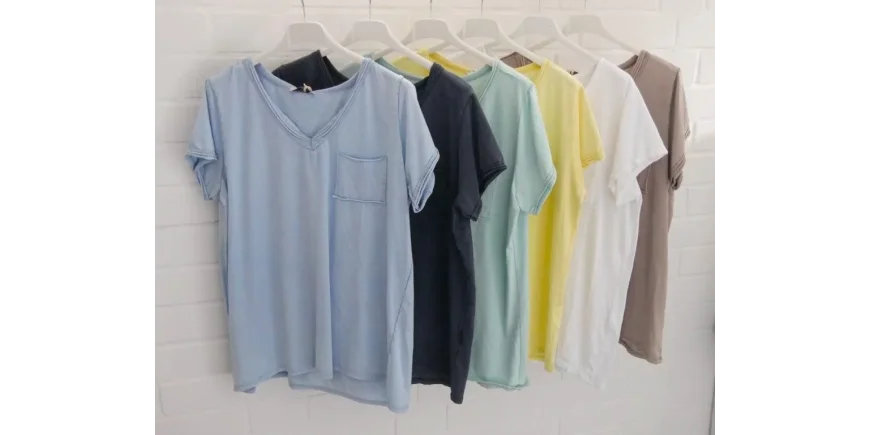 Kurzarm Shirt mit Brusttasche in neuen Farben
