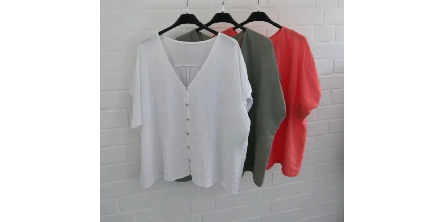 Luftige Blusen in drei Farben: Dein Sommer-Style