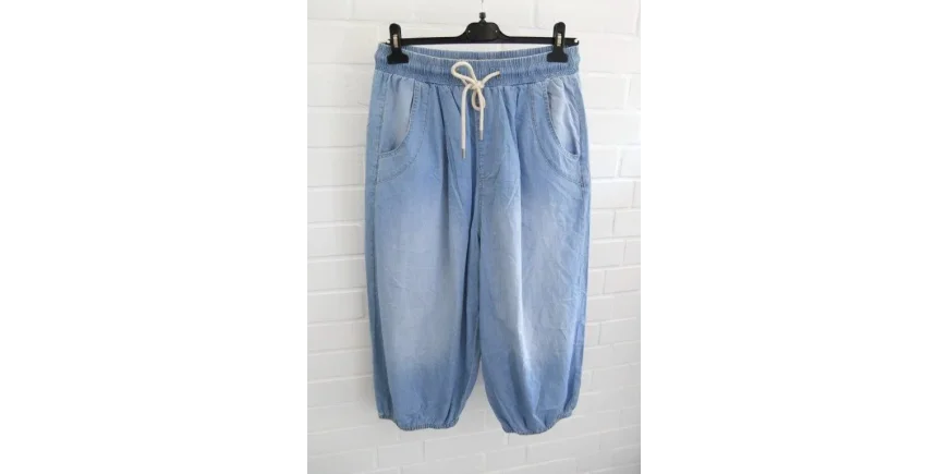 Luftige Denim-Haremshose: Lässiger Sommer-Style
