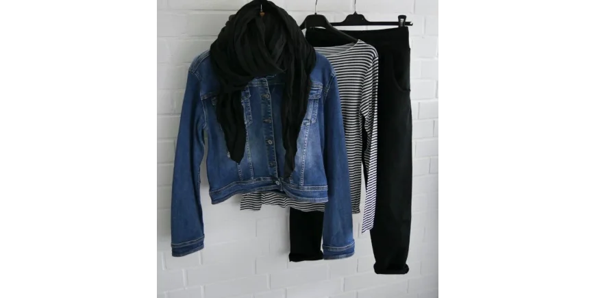 Casual Style: Jeansjacke, Streifen-Shirt & Hose