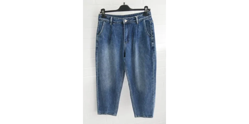 Trend-Look: Bequeme Bundfalten-Jeans in Mid-Blue