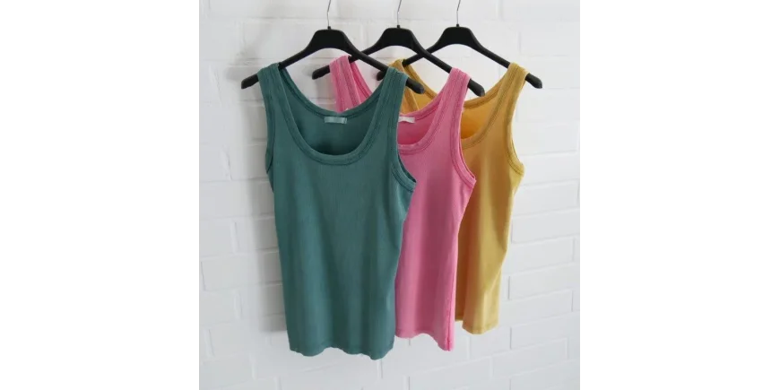 Verwaschene Rippentops: Neue Herbst-Farben