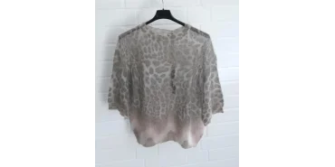 Feinstrick mit Leo-Muster: Elegante Halbarm-Trends