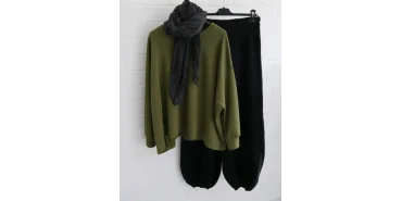 Lässiger Look: Scuba-Pullover & Strick-Pumphose